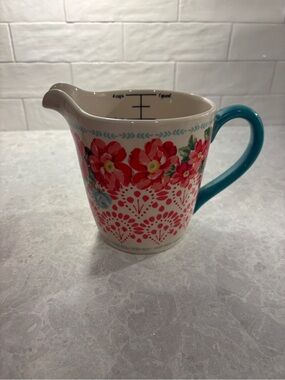 Pioneer Woman Floral Measuring Pourer Pitcher with Teal Handle